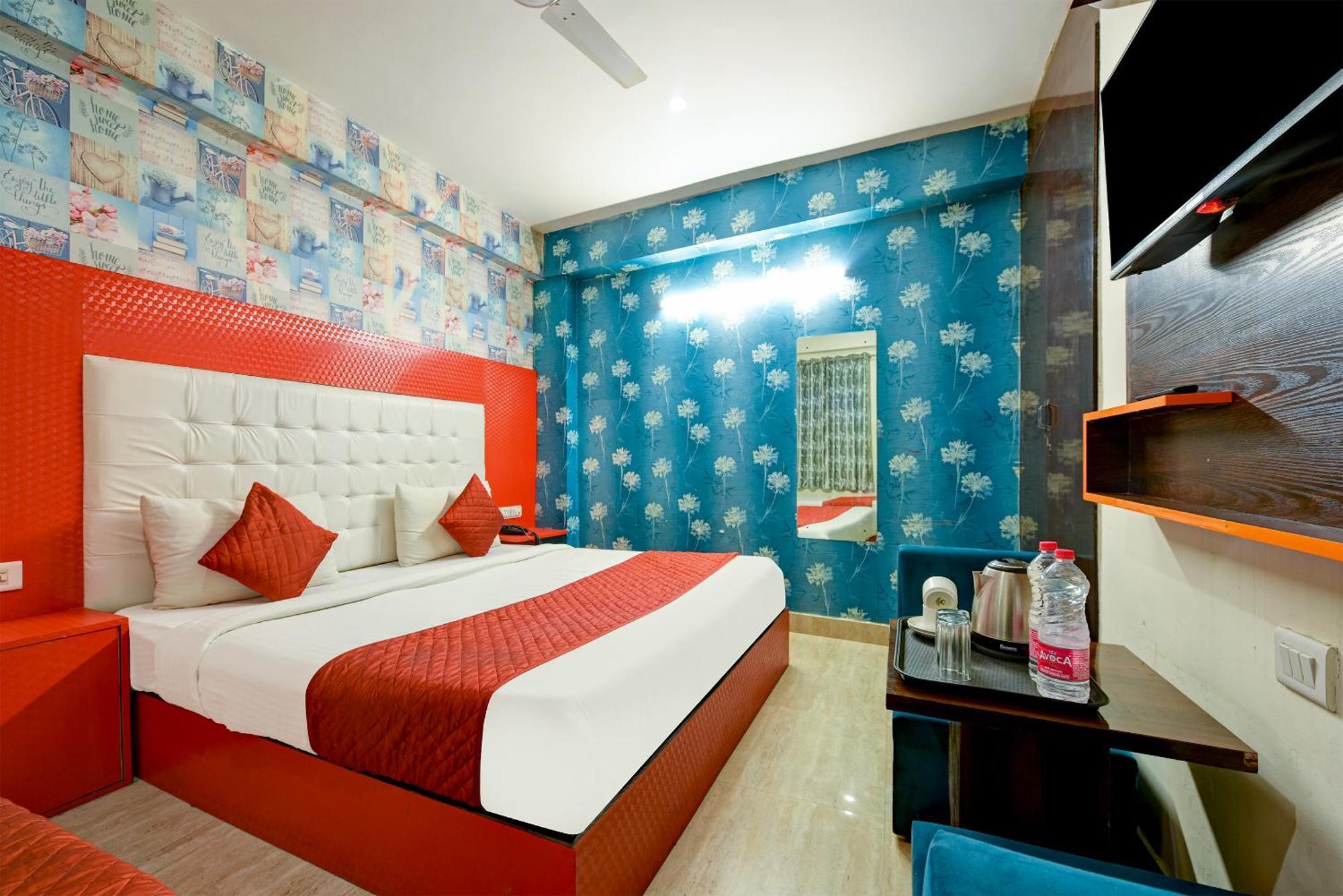 Airport Hotel Mayank Residency Нью-Делі Екстер'єр фото