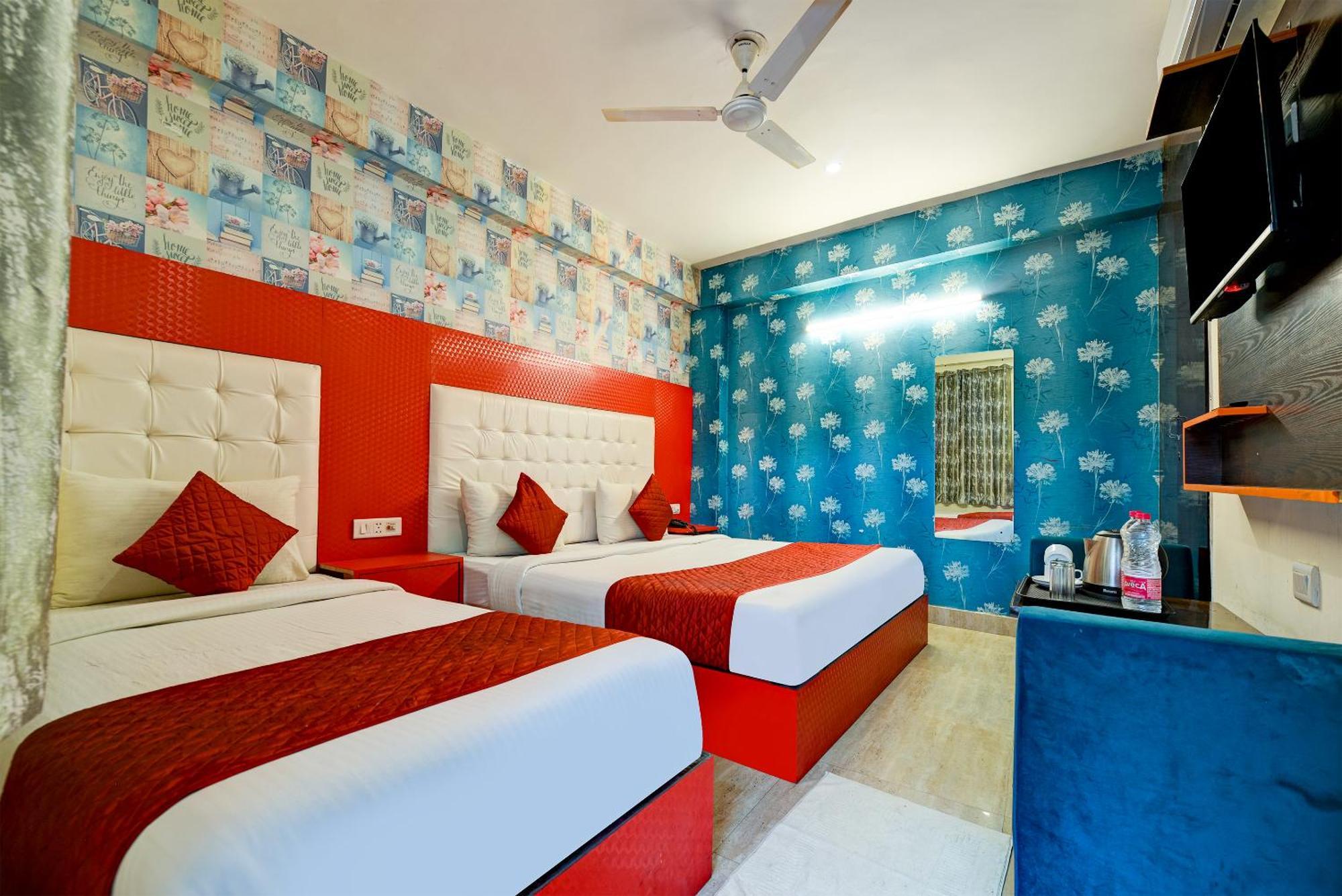 Airport Hotel Mayank Residency Нью-Делі Екстер'єр фото